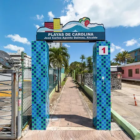Borinquen Beach Inn-2